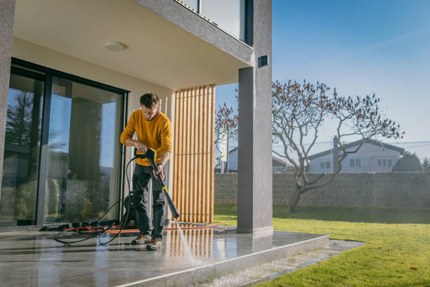 Best Pool Deck Cleaning  in Rainbow Lakes Estates, FL